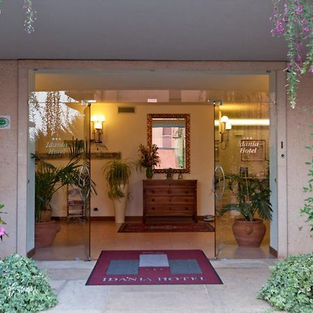 Hotel Idania Bardolino Exterior photo