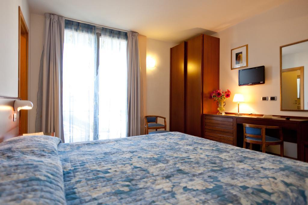 Hotel Idania Bardolino Room photo
